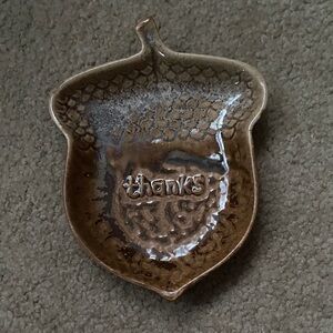 Acorn-Shaped Dish - Brown